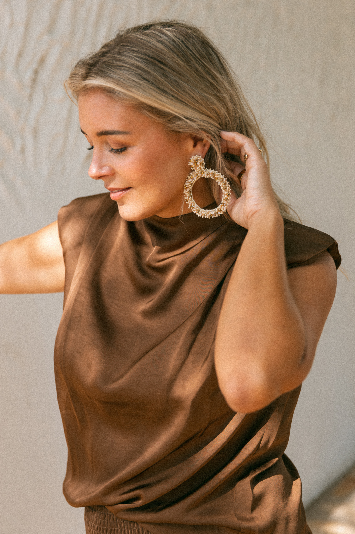 Beaded Hoops Earrings - Beige